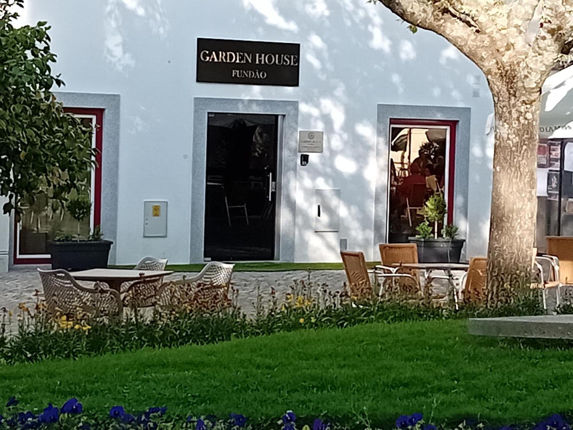 ホテル Garden House Fundão エクステリア 写真